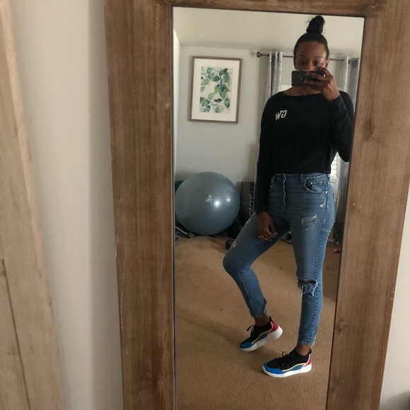 Meet your Posher, Alexandria - Picture 2 of 2